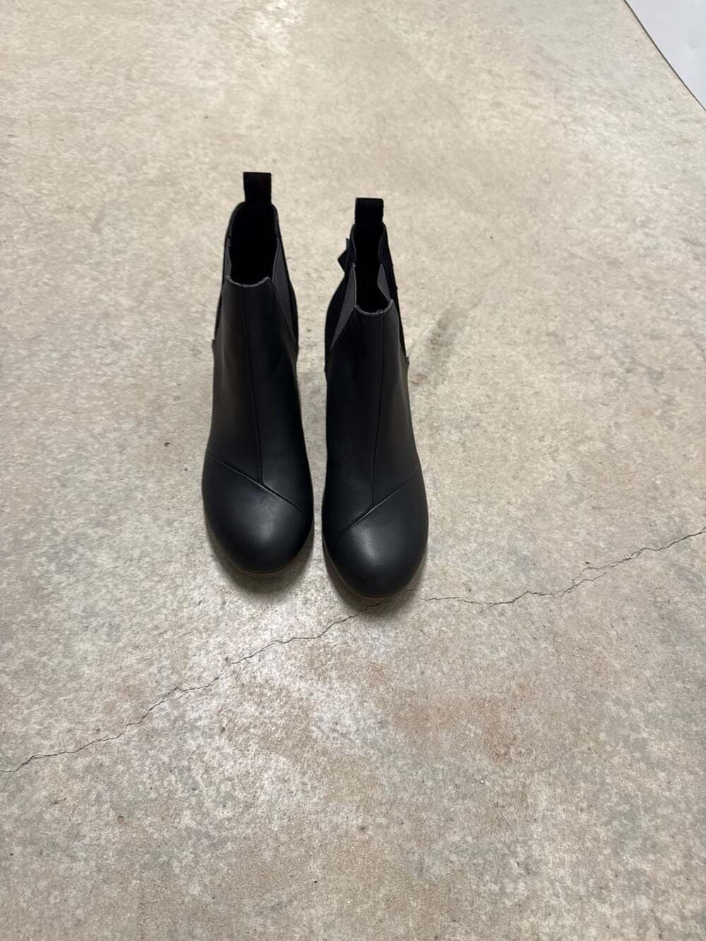 TOMS Women's Kelsey Black Leather & Suede Wedge Booties Ankle Boots Size 11